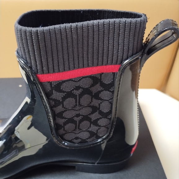 Black and Gray Patterned Ankle Boots - Picture 6 of 9